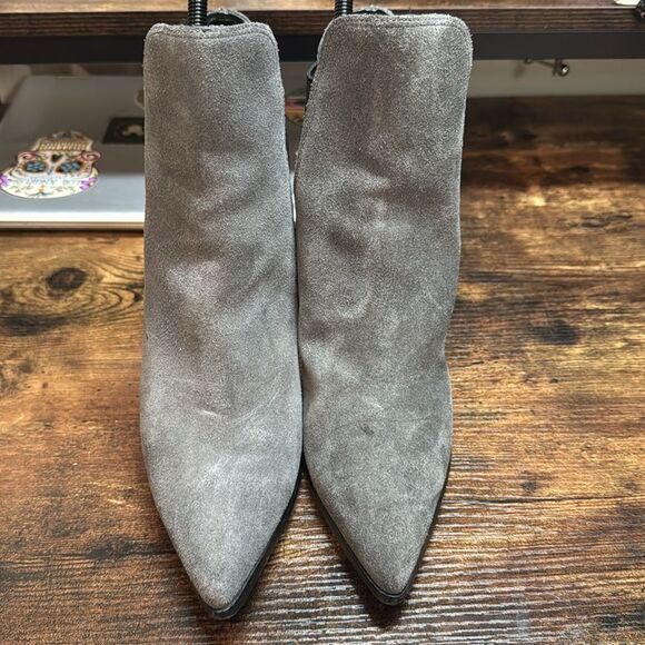 Kendall & Kylie Gray suede heeled booties size 7 - Picture 5 of 11
